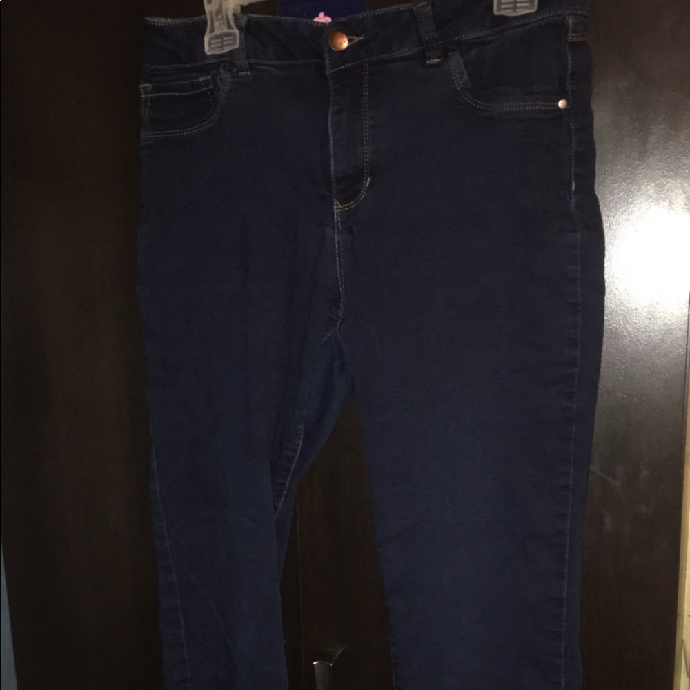 Jeans - Picture 3 of 4